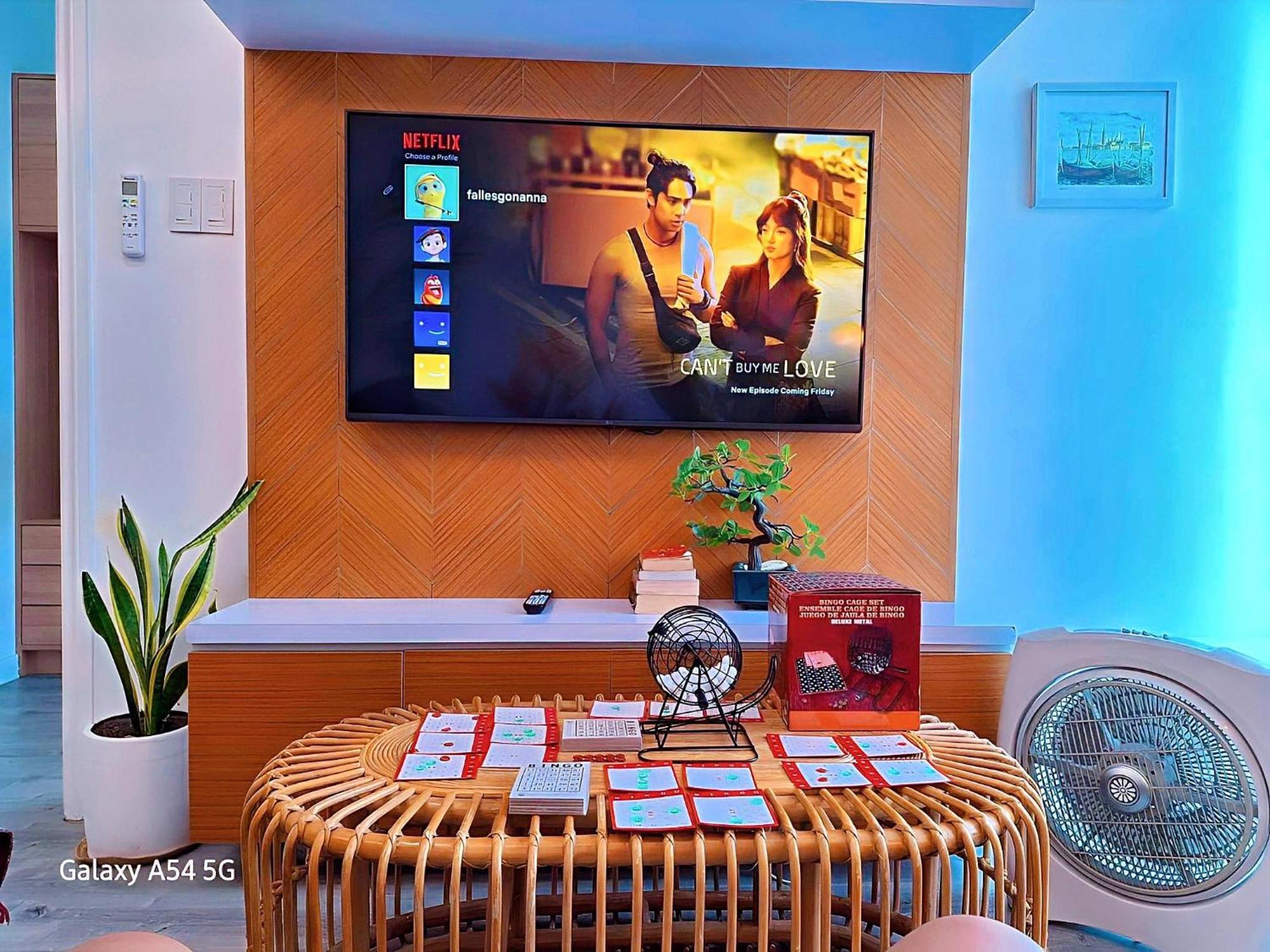 Holiday Escape Philippines マニラ市 エクステリア 写真