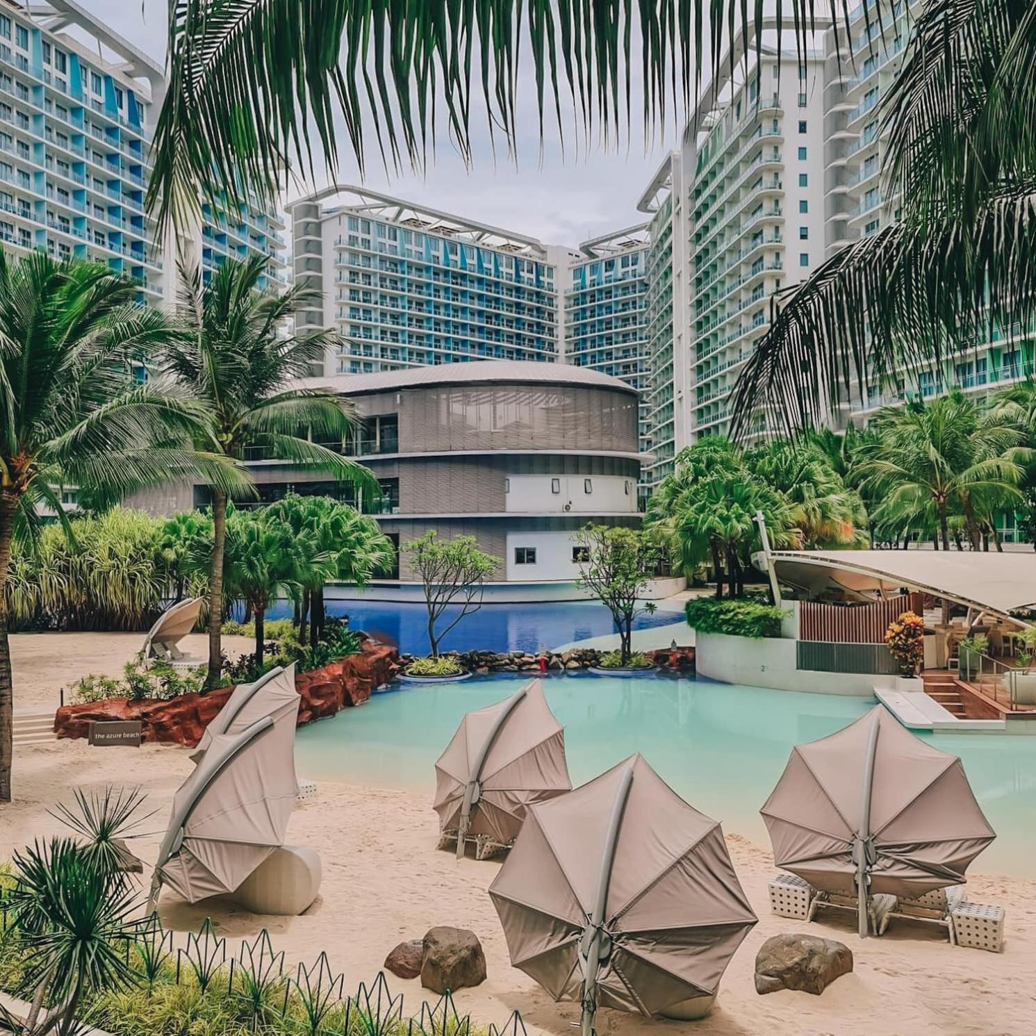 Holiday Escape Philippines マニラ市 エクステリア 写真